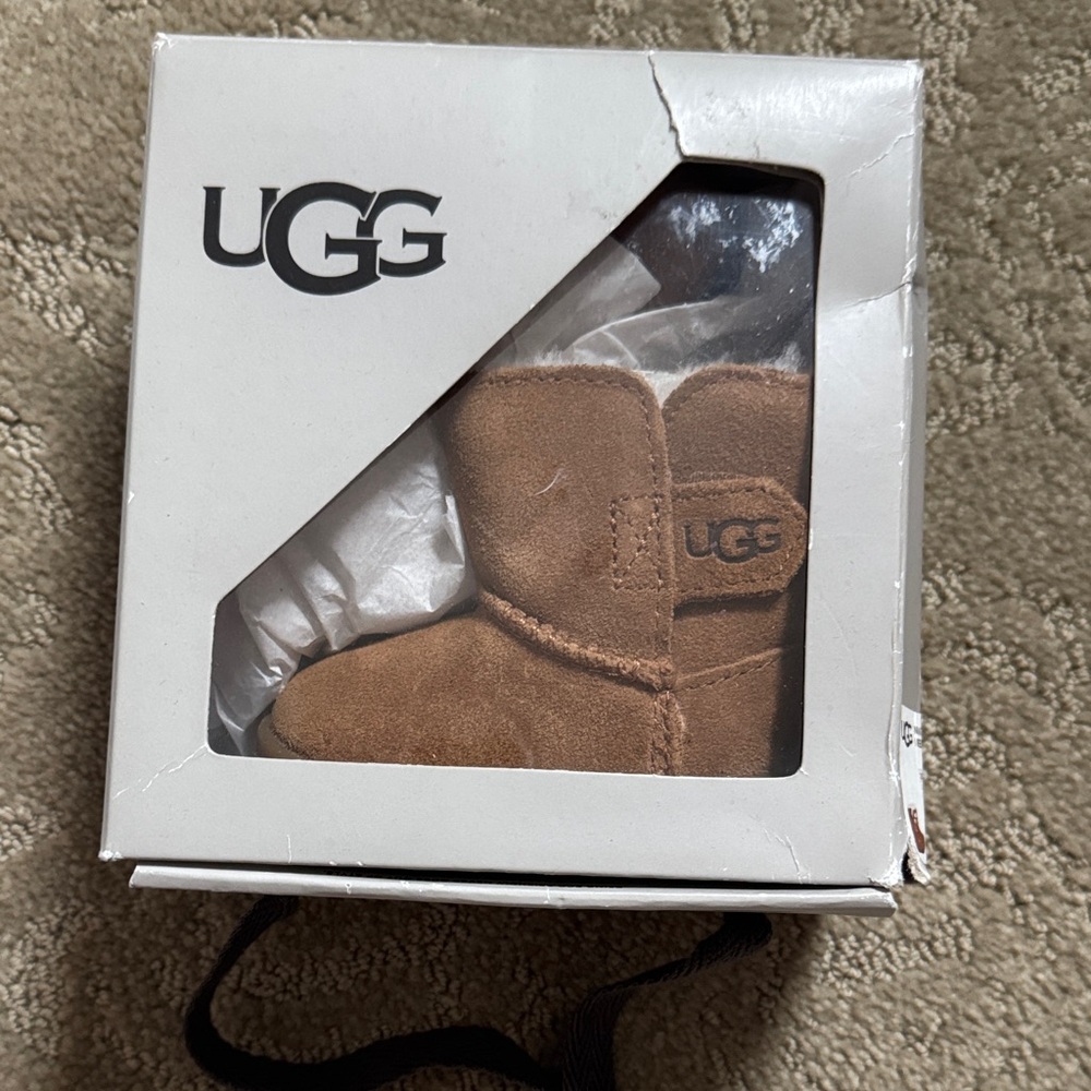 UGG Infant Suede Booties in Chestnut
